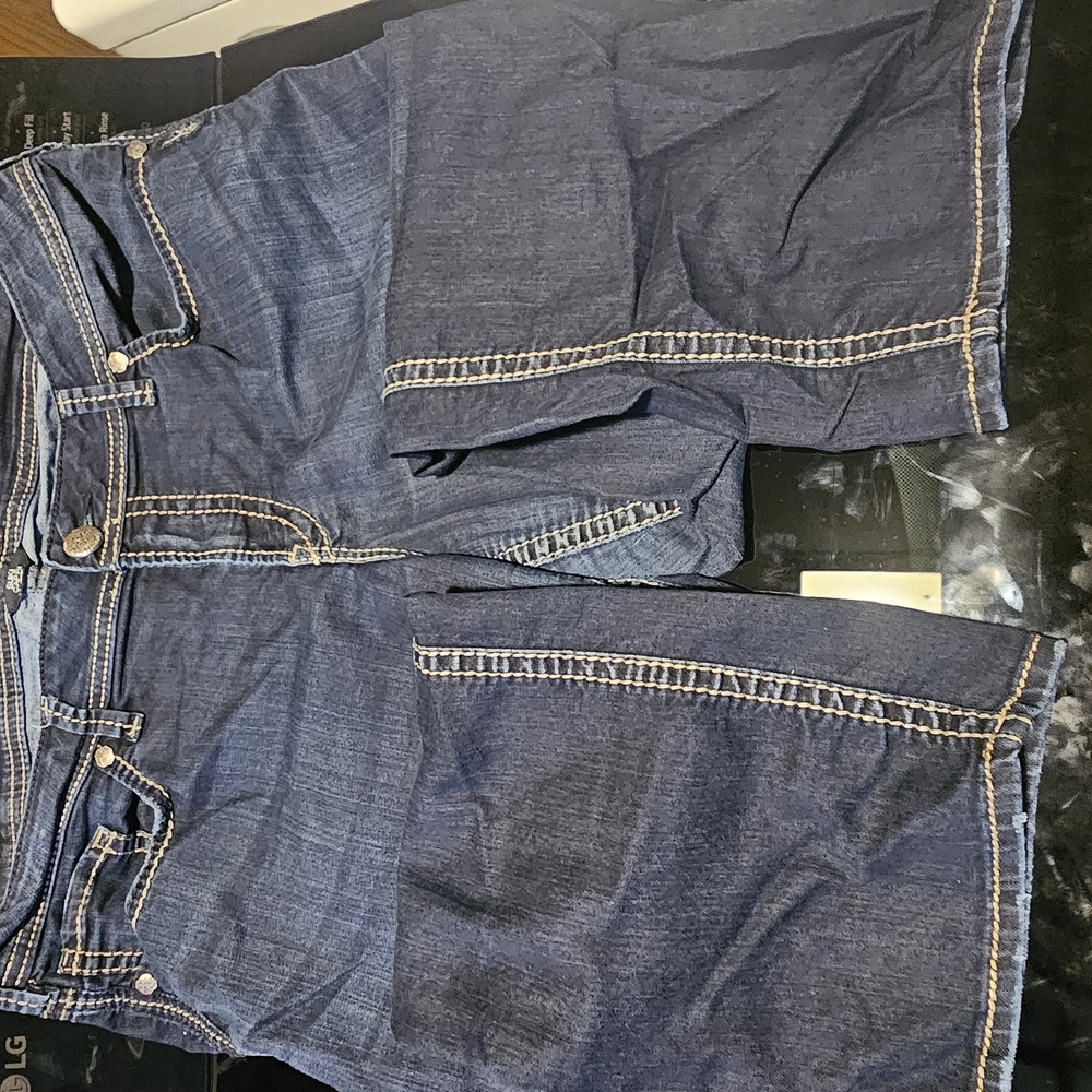 Silver Suki Capri